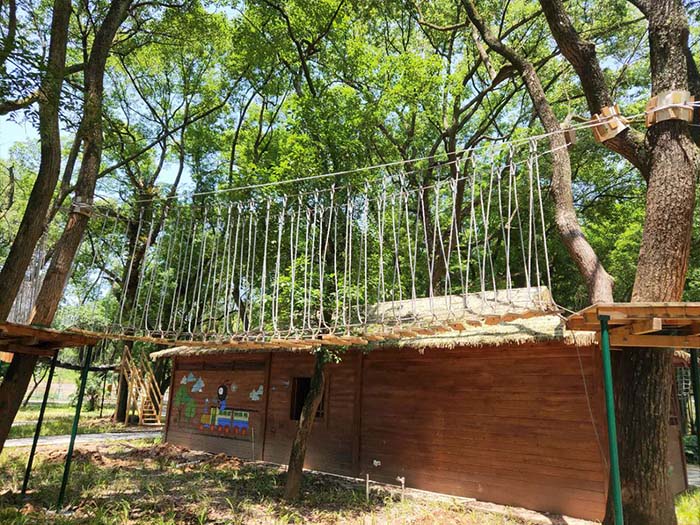 戶外兒童樂園設備